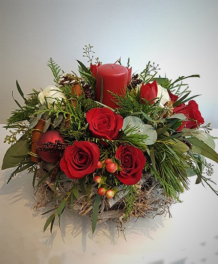 Winter Basket Red